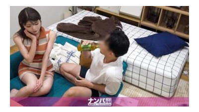 200GANA-2949 - 노련한 픽업 아티스트의 방에서 찍은 몰래카메라 SEX 영상 314 바에서 픽업한 여자를 집으로 데려오세요!  - - 부모님과 함께 집에 살고 있고, 혼자 살고 싶어하는 아늑한 소녀가 집에 곧바로 들어와 치료를 받습니다!