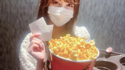 FC2-PPV-4503128 *3일간만 1980pt!!   - - [첫회, 무수정] 웃는 얼굴이 귀여운 오타쿠 22세 대학생이 &#039;교토니&#039;에 취직 제안을 받았습니다.   - - 장학금을 상환하기 위한 어려운 결정이었습니다.   - - 촬영에 혼란스러워하면서 달콤한 목소리로 신음하는 그녀를 두 번 질내 사정합니다.