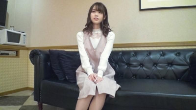SIRO-3701 [첫 촬영] 인터넷 AV 응모 → AV 체험 촬영 924 남자 친구와 헤어진 미소녀 AV 첫 등장!  - - 손 남자와 &quot;미안! - ] 그리고 비샤비샤 물총! - 침낭 속에서 경련 사정하는 무츠리스케베 소녀♪