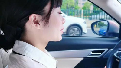 Xingba original. Urban young female white-collar boss&#039;s personal secretary