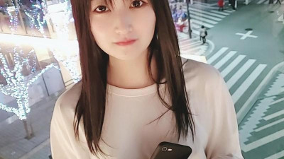 FC2-PPV-2728914 [노출된 얼굴] 흑발의 날씬한 미소녀.  - - 셀카 노출 시 화장실에서 유인해 직원들과 5연속 질내사정을 했다.