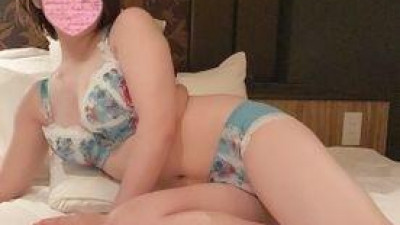 FC2-PPV-1683384 fc2-ppv 1683384 하얀 피부 H 컵 왕가슴 소녀 ❤️ 레이디 그라로 인기 소라를 엉망으로 만들고 2 연발 해고 ♪ [개인 촬영]
