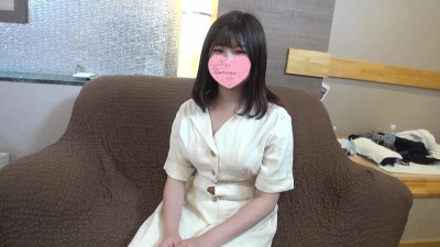 FC2-PPV-1506477 퍼스트샷♥ 순진무구한 18세 청순한 입이 쉴 틈 없는 몸매와 질내사정 2연발!  - - !  - - !