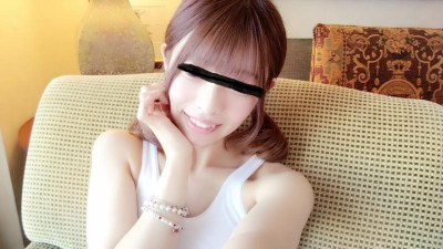 FC2-PPV-1241113 [자체㊙동영상 셀프포스트] [질 꽉 깎기] &lt;너무 귀여운 원작 리딩모델 로리걸&gt; 하얀 스쿨워터는 로션 &quot;가려움증 참을 수 없어 ♪&quot; 진한 딜도 논으로 자위하게 만들었습니다