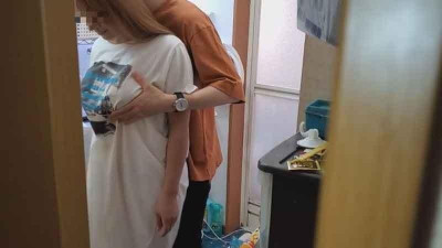 FC2-PPV-1391821 * 덤으로 본편 [개인] 가슴도 크고 엉덩이도 큰 외국인 아내가 실직한 남편에게 팔려가 동거하는 집에서 남의 막대기로 유린당한다.