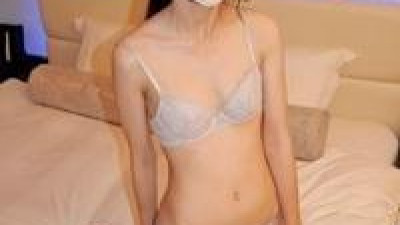 FC2-PPV-1198294 fc2-ppv 1198294 ★ 첫 촬영 ☆ 체중 42kg 18 세의 빈유 딸 엠마를 움켜 쥐고 ☆ 조숙 한 민감한 보지에서 넘치는 애액이 음란 ♥ 극세 BODY의 좁은 보지에 생 삽입 무단 질내 사정 ~  - ♥ [개인촬영] * 고품격 지퍼로!