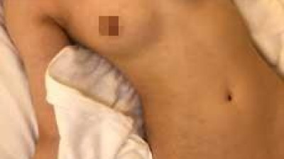 FC2-PPV-1189367 [팔로워 6만 명] 입으로 하려고 했는데 둘 다 쑤셔대고 사진도 찍지 않은 채 질에 고기봉을 집어넣었다.