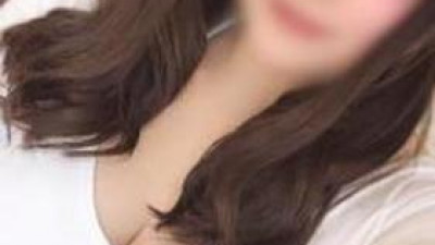 FC2-PPV-1052900 fc2-ppv 1052900 (유출) 조기종료예정 &quot;신인치료는 전직 그라비아!!! 오나네타였던 그녀에게 초대받은 꿈같은 SEX&quot; 첫 특전 제공