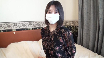 FC2-PPV-3134967 [무수정] [순정계] 동네에 사는 따분한 여자친구.  - -수수한 외모에 숨겨진 아름다운 가슴과 창백하고 부드러운 피부를 가지고 있습니다.  - - 두꺼운 육벽의 보지 사이에 다량의 진흙 정액을 삽입하여 질내사정을 합니다.