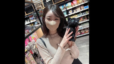 FC2-PPV-3172332 첫 촬영!  - - 1/30까지 한정 [무수정] 고양이 카페에서 밀기에는 약할 것 같은 날씬한 JD가 내 성기를 빨고 기분이 좋아서 의외로 사정!  - - !  - - 게다가 그 후 생 질내 사정!  - - !  - - !
