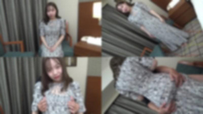 FC2-PPV-3935915 미니멀하고 새하얀 피부를 지닌 순수하고 호기심 많은 18세 여대생의 첫 섹스 영상에서 첫 질내 사정!