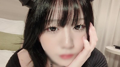 FC2-PPV-4038576 [무수정] 성욕귀신 코린.  - - 스타일리쉬한 화이트 바디로 소녀를 찔러보세요!  - - 할로윈 이벤트에 참가한 파리피 여인들은 서로 격렬하고 깊게 얽히며 쾌락에 빠지게 됩니다!