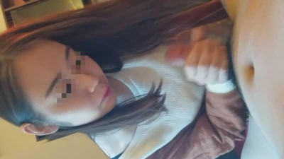 FC2-PPV-1973493 [개인] 날씬한 아내.  - - 출산 후 그녀의 몸을 무자비하게 강간한 후 대량 질내사정을 자궁에 쏟아 붓는다.