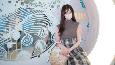 FC2-PPV-3113343 첫 촬영!  - - !  - - 한정 수량 [무수정] 시네마 스타일!  - - 생각만 했던 예쁜 여자친구가 유학을 가기 전에... 얼마 남지 않은 일본, 미백에 싸인 순백의 미녀의 몸은 처음이자 마지막 연속 질내사정!  - - !