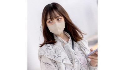 FC2-PPV-4219106 얼굴을 보여주세요!  - - !  - - 내일까지 한정!  - - !  - - 나에게 말하지 않고 섹스를 한 죄 많고 순진하고 귀여운 여자.  - 대학생 몸에 두 번 연속 사정했는데... 그 사람 생각에 행복했던 날이 최악의 날로 바뀌었다.
