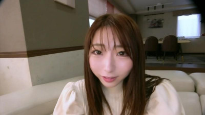 FC2-PPV-4266891 가슴둘레 100cm가 넘는 I컵 유부녀.  - 수치심을 심어주기 위해 그녀 앞에서 자위를 시키고, 파이즈리를 주며 삽입을 해달라고 간청하고, 두근두근의 불륜감을 즐기며 대량사정을 하게 된다.